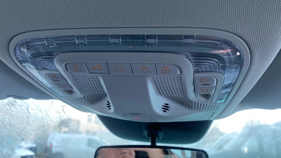 Mercedes-Benz Vito ELr Tourer L3 Electric Fwd 150kW 100kWh Premium 9-Seater Auto - Image 41