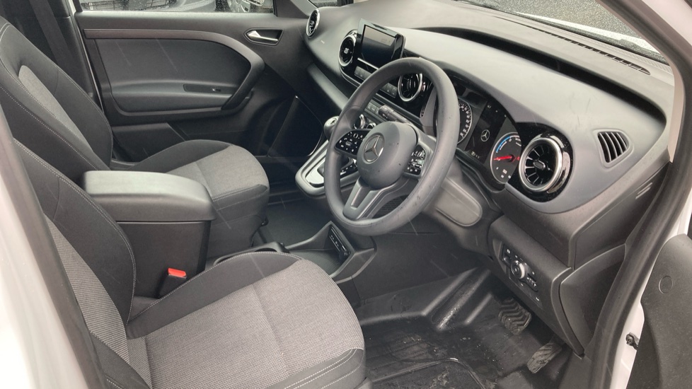 Mercedes-Benz Citan EL1 Electric 90kW 45kWh Progressive Van Auto - Image 21