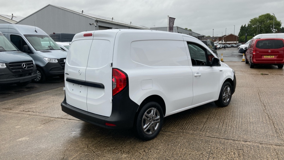 Mercedes-Benz Citan EL1 Electric 90kW 45kWh Progressive Van Auto - Image 8