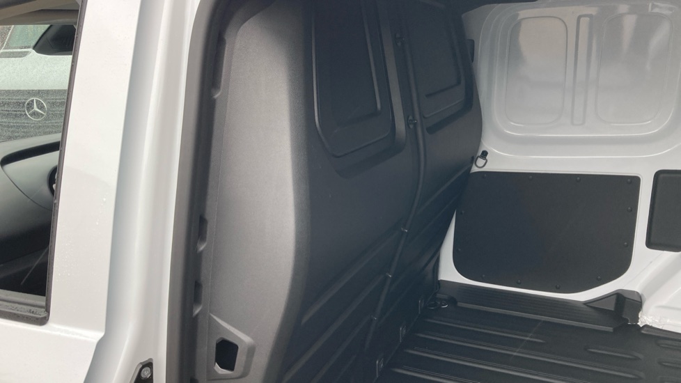 Mercedes-Benz Citan EL1 Electric 90kW 45kWh Progressive Van Auto - Image 18