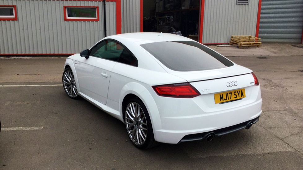 Audi TT WHITE Auction DealerPX