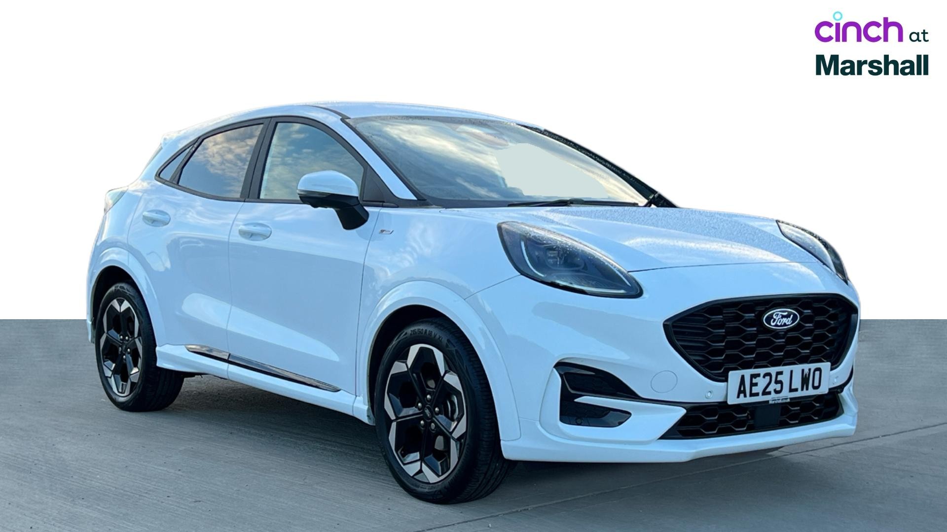 Ford Puma listing photo