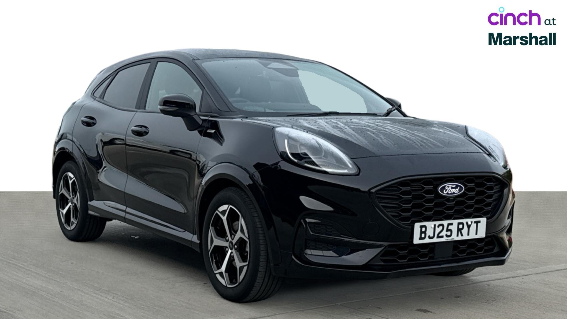 Ford Puma listing photo