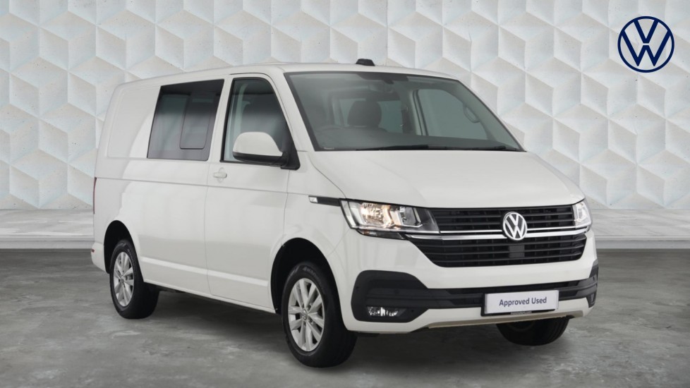 2024 Volkswagen Transporter Candy White £38,250 Volkswagen