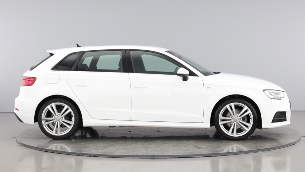 Audi A3 Sportback S line 30 TFSI 116 PS 6-speed £19,750