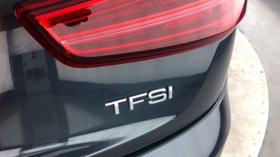 Audi Q3 Sport 1 4 Tfsi Cylinder On Demand 150 Ps S Tronic