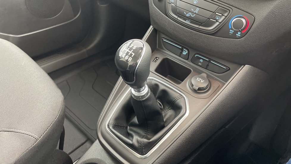 Ford Figo Gear Knob