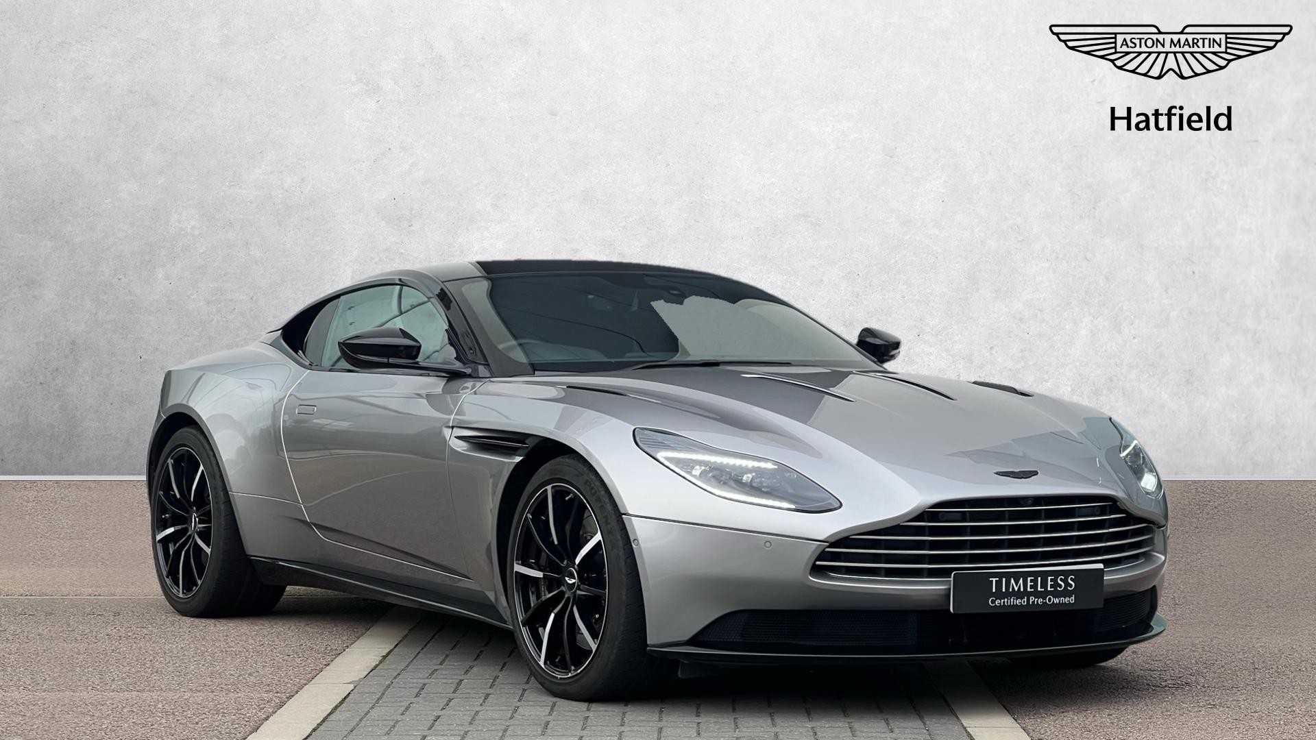 2022 Aston Martin DB11