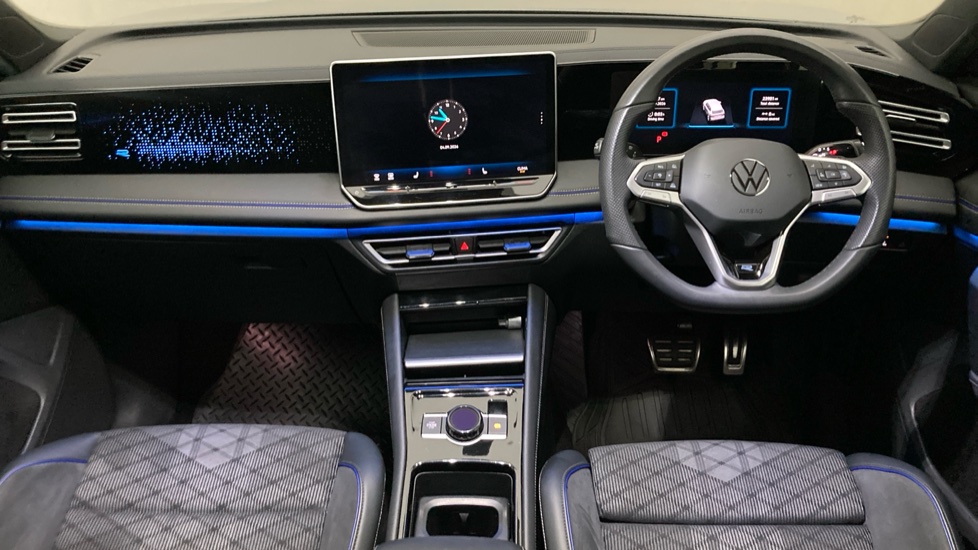 Volkswagen Tiguan 2.0 TDI R-Line 5dr DSG Diesel Estate - Image 9