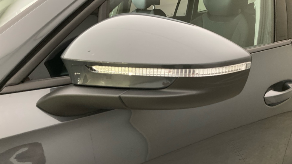 Volkswagen Tiguan 1.5 eTSI Match 5dr DSG Petrol Estate - Image 42