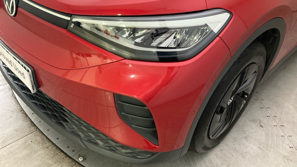 Volkswagen ID.4 109kW Life Pure 52kWh 5dr Auto [110kW Ch] Electric Estate - Image 31