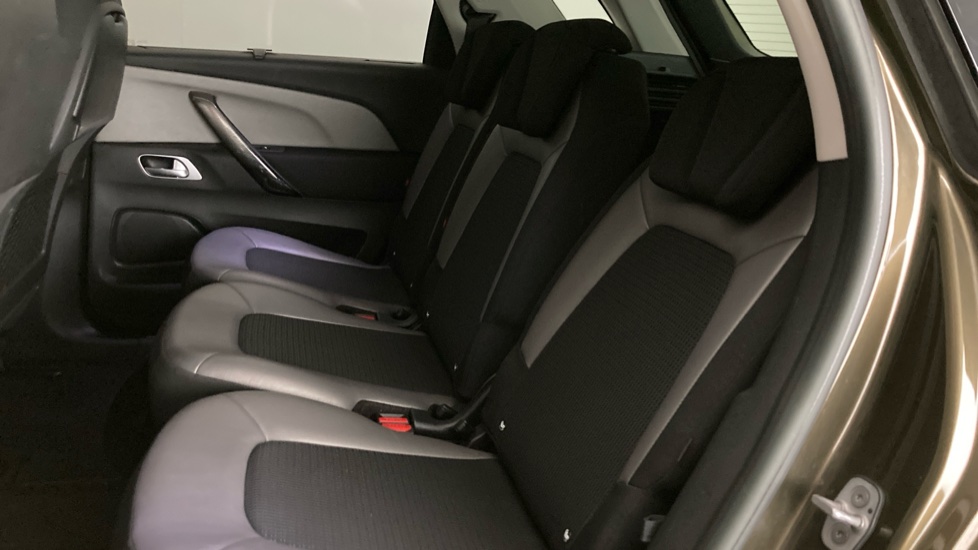 Citroen C4 Picasso 1.6 e-HDi 115 Airdream Exclusive+ 5dr ETG6 Diesel Estate - Image 16