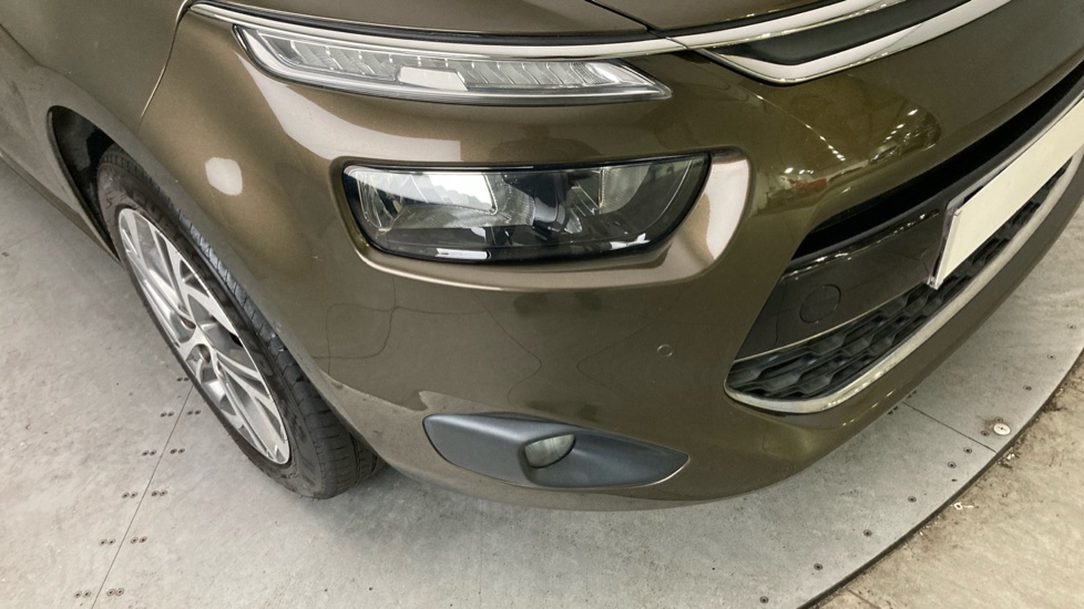 Citroen C4 Picasso 1.6 e-HDi 115 Airdream Exclusive+ 5dr ETG6 Diesel Estate - Image 31
