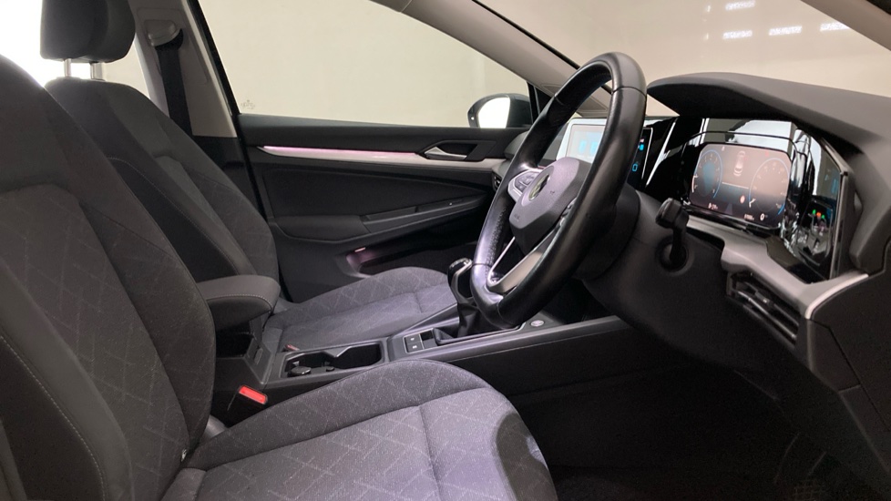 Volkswagen Golf 1.5 TSI Life 5dr Petrol Hatchback - Image 15
