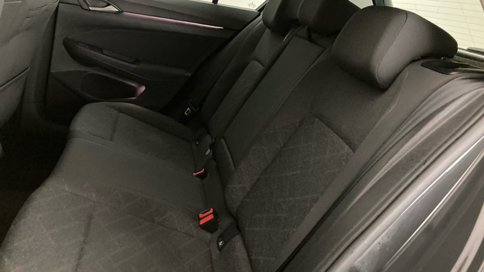 Volkswagen Golf 1.5 TSI Life 5dr Petrol Hatchback - Image 16