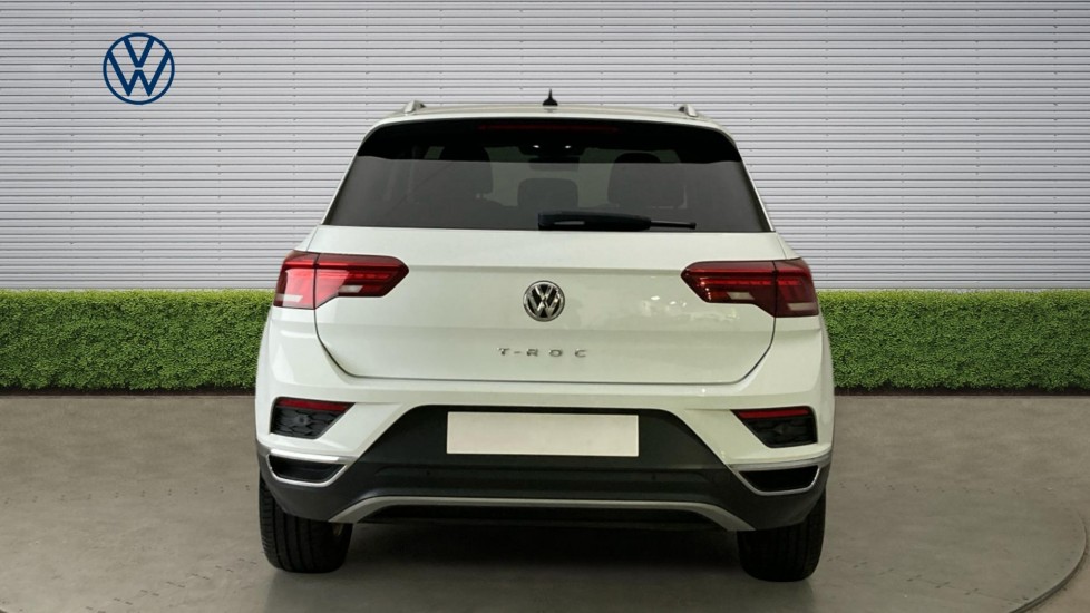 Volkswagen T-Roc 1.5 TSI EVO SEL 5dr Petrol Hatchback - Image 8