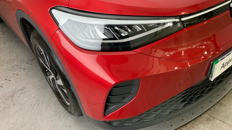 Volkswagen ID.4 109kW Life Pure 52kWh 5dr Auto [110kW Ch] Electric Estate - Image 21