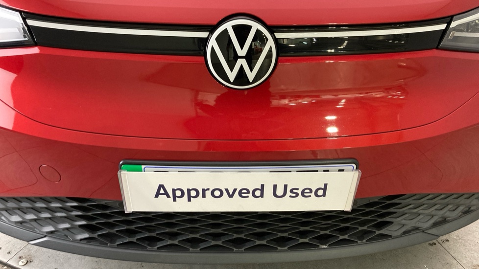 Volkswagen ID.4 109kW Life Pure 52kWh 5dr Auto [110kW Ch] Electric Estate - Image 23