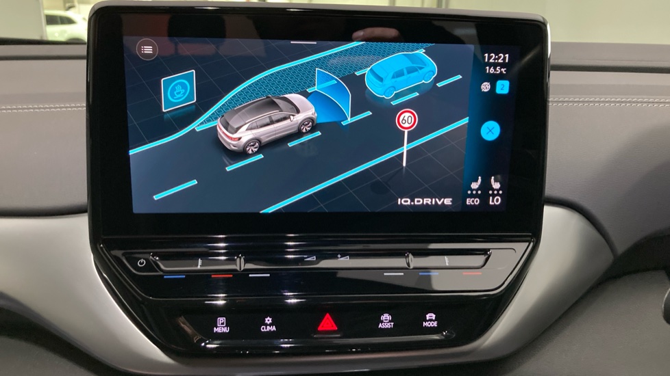 Volkswagen ID.4 109kW Life Pure 52kWh 5dr Auto [110kW Ch] Electric Estate - Image 34