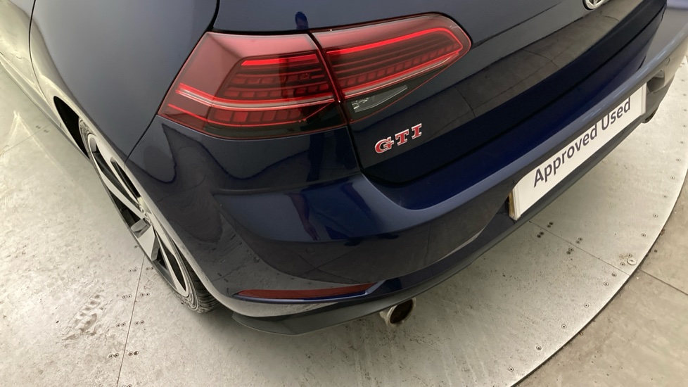 Volkswagen Golf 2.0 TSI 245 GTI Performance 5dr DSG Petrol Hatchback - Image 24