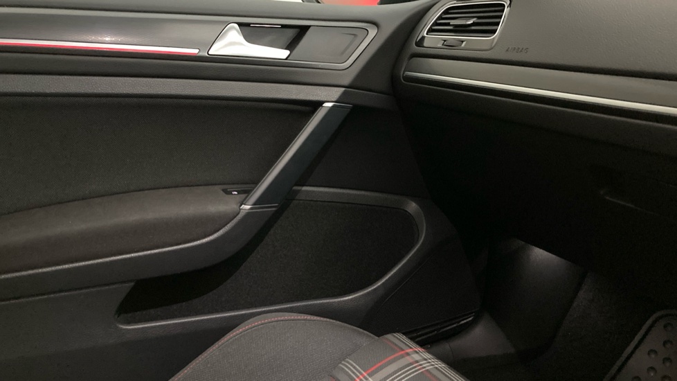 Volkswagen Golf 2.0 TSI 245 GTI Performance 5dr DSG Petrol Hatchback - Image 40