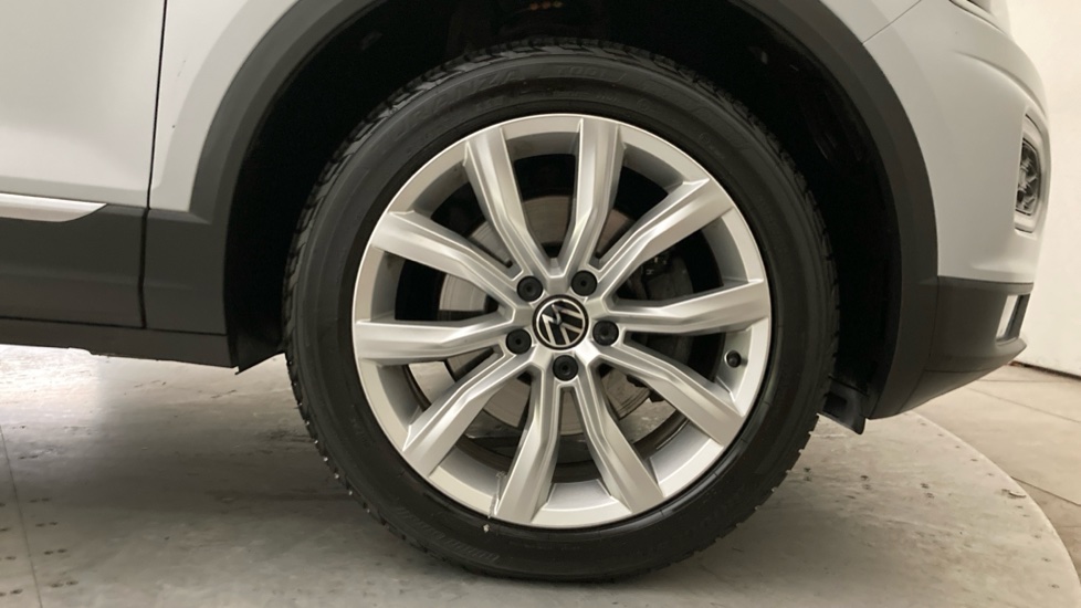 Volkswagen T-Roc 2.0 TDI SEL 5dr DSG Diesel Hatchback - Image 5
