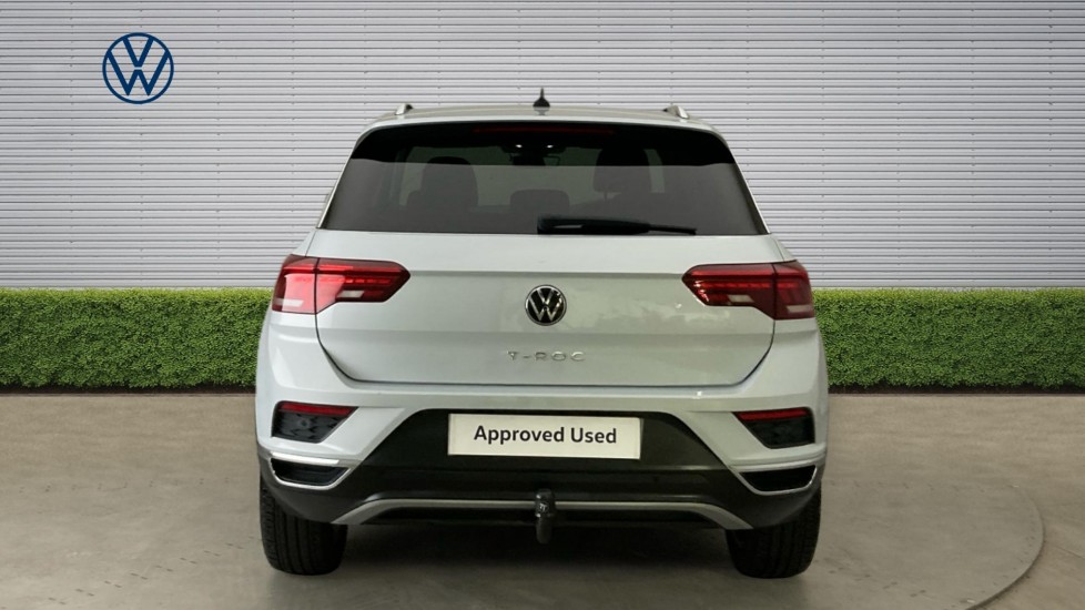 Volkswagen T-Roc 2.0 TDI SEL 5dr DSG Diesel Hatchback - Image 8