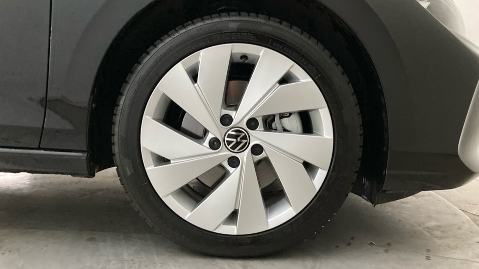 Volkswagen Golf 1.5 TSI 204 Style eHybrid 5dr DSG Hatchback - Image 5