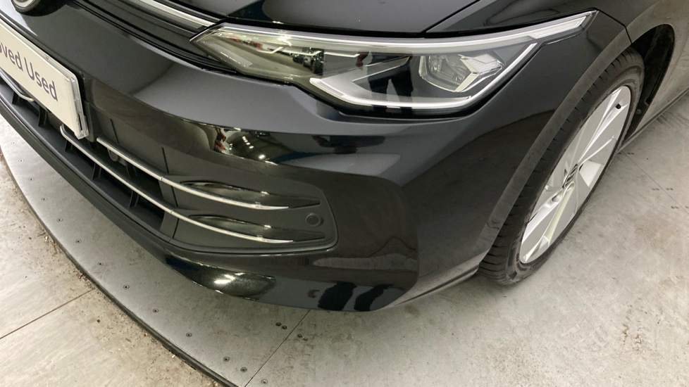 Volkswagen Golf 1.5 TSI 204 Style eHybrid 5dr DSG Hatchback - Image 33