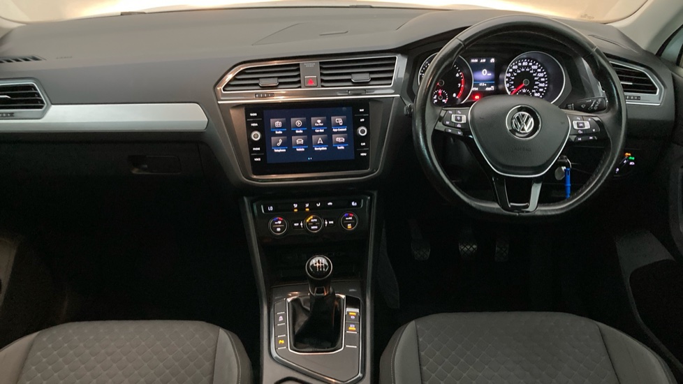 Volkswagen Tiguan 1.4 TSi 125 SE Nav 5dr Petrol Estate - Image 9