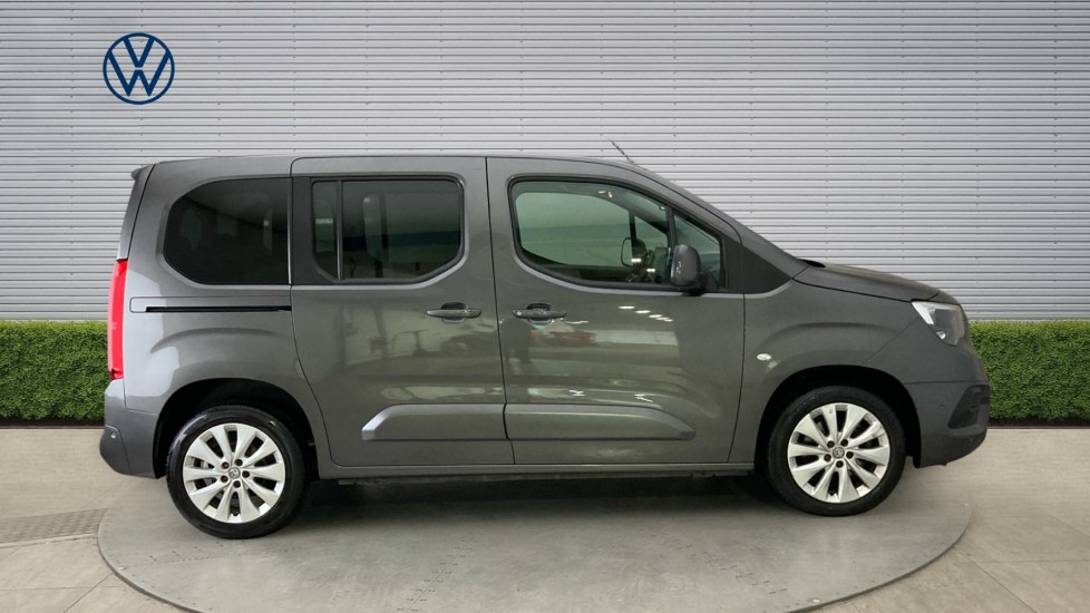 Vauxhall Combo Life 1.2 Turbo 130 Elite 5dr Auto [7 seat] Petrol Estate - Image 4