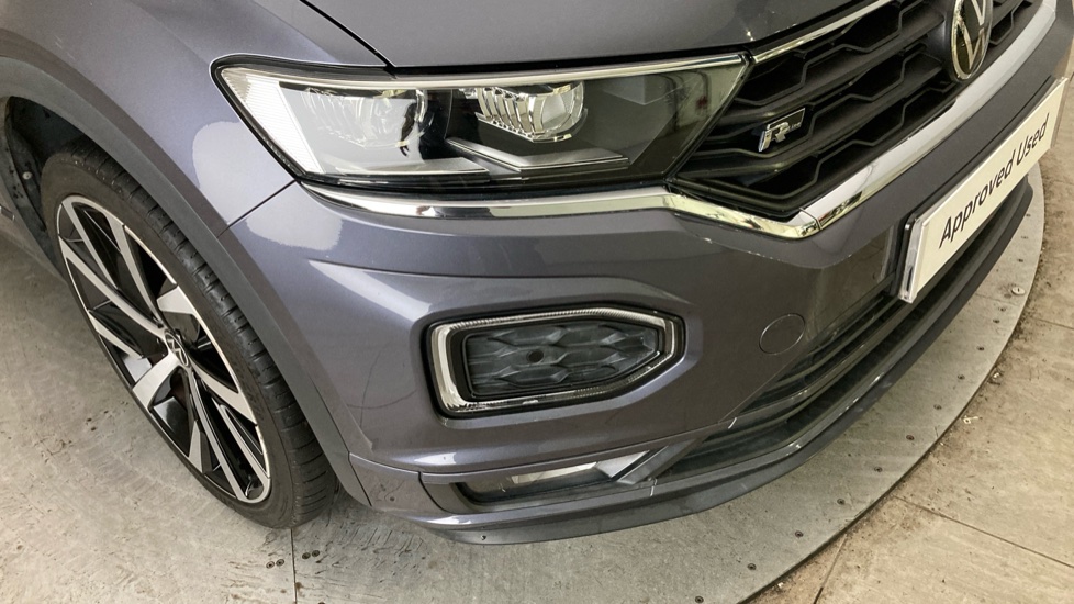 Volkswagen T-Roc 1.5 TSI EVO R-Line 5dr DSG Petrol Hatchback - Image 21