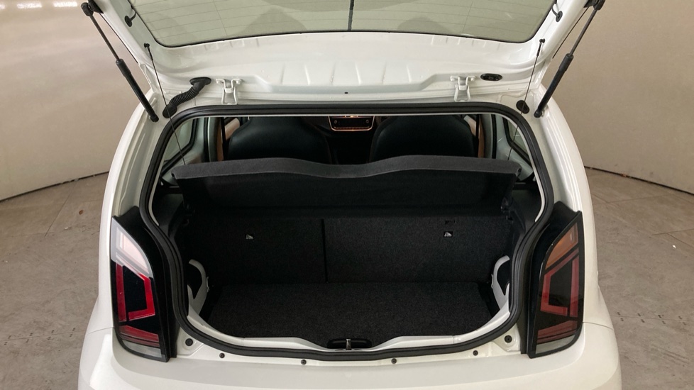 Volkswagen Up 1.0 Move Up Tech Edition 5dr [Start Stop] Petrol Hatchback - Image 20