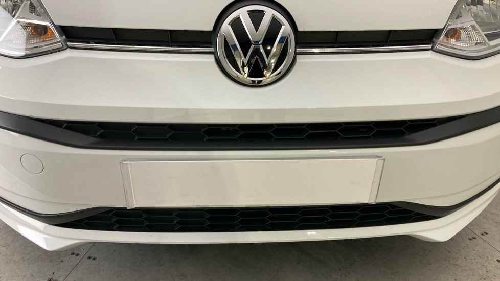 Volkswagen Up 1.0 Move Up Tech Edition 5dr [Start Stop] Petrol Hatchback - Image 33