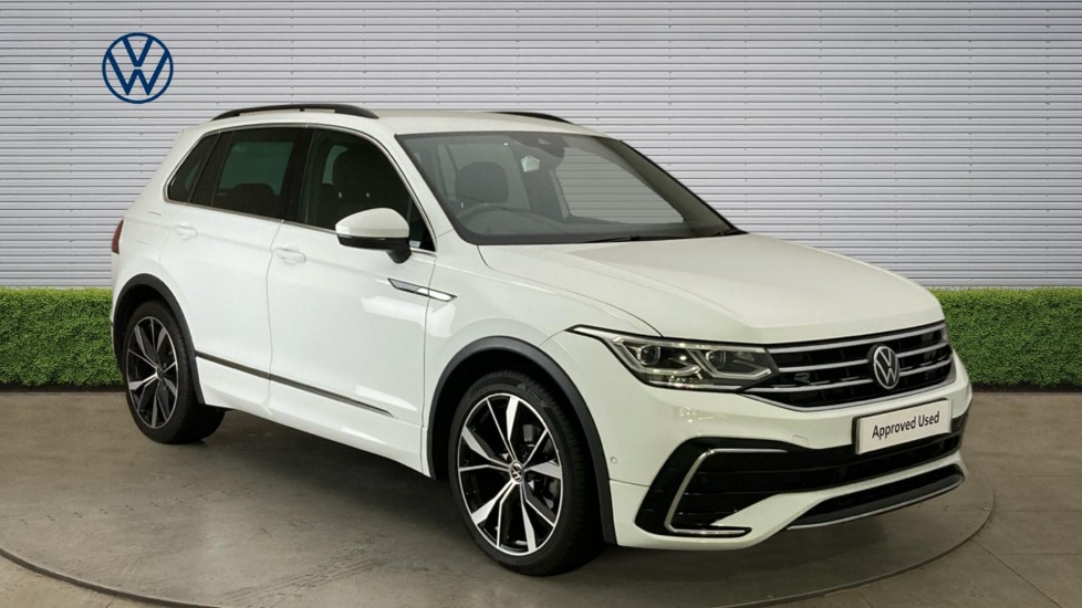 Volkswagen Tiguan 2.0 TDI R-Line 5dr DSG Diesel Estate - Image 1