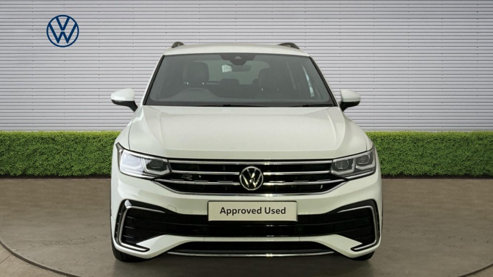 Volkswagen Tiguan 2.0 TDI R-Line 5dr DSG Diesel Estate - Image 7