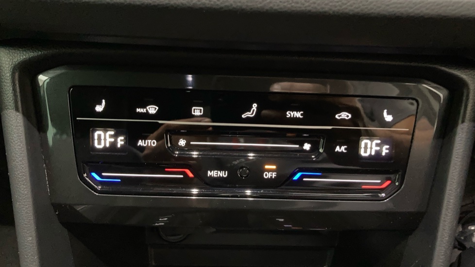 Volkswagen Tiguan 2.0 TDI R-Line 5dr DSG Diesel Estate - Image 13