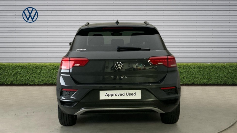Volkswagen T-Roc 1.5 TSI EVO Black Edition 5dr DSG Petrol Hatchback - Image 8