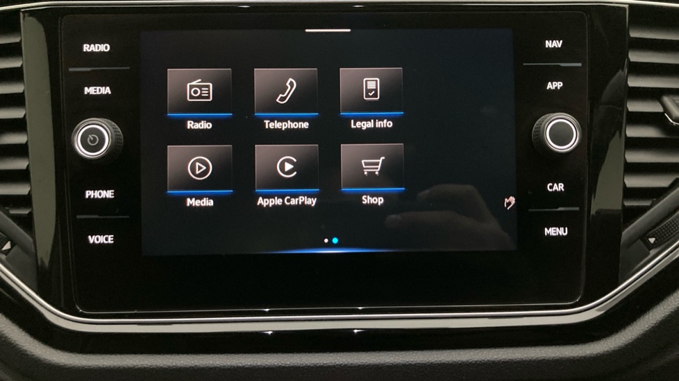 Volkswagen T-Roc 1.5 TSI EVO Black Edition 5dr DSG Petrol Hatchback - Image 34