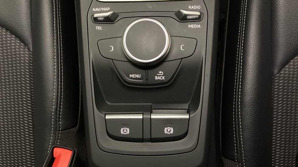 Audi Q2 35 TFSI Black Edition 5dr Petrol Estate - Image 31