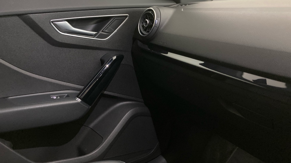 Audi Q2 35 TFSI Black Edition 5dr Petrol Estate - Image 32