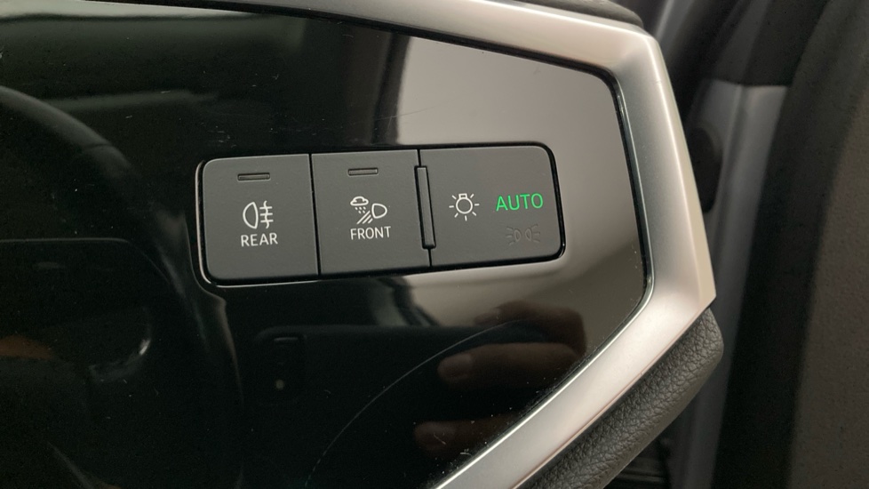 Audi Q3 35 TFSI Sport 5dr Petrol Estate - Image 38