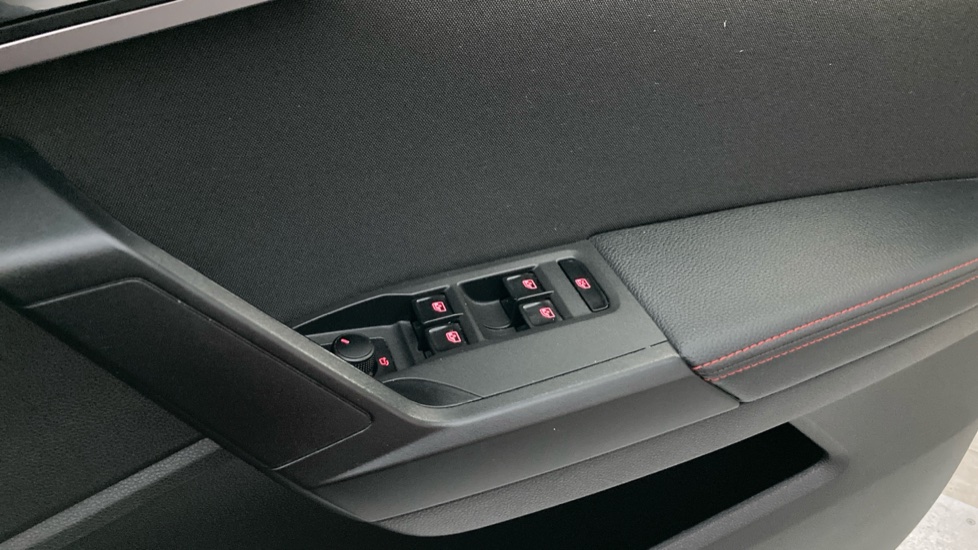 SEAT Arona 1.0 TSI 110 FR [EZ] 5dr Petrol Hatchback - Image 29
