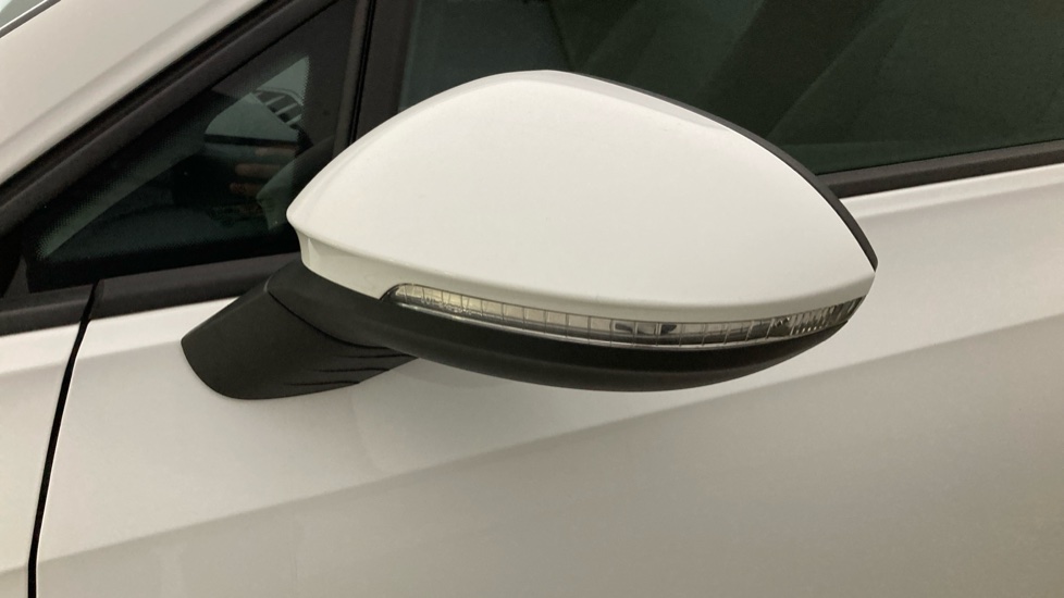 Volkswagen Golf 1.5 TSI 150 Life 5dr Petrol Hatchback - Image 30
