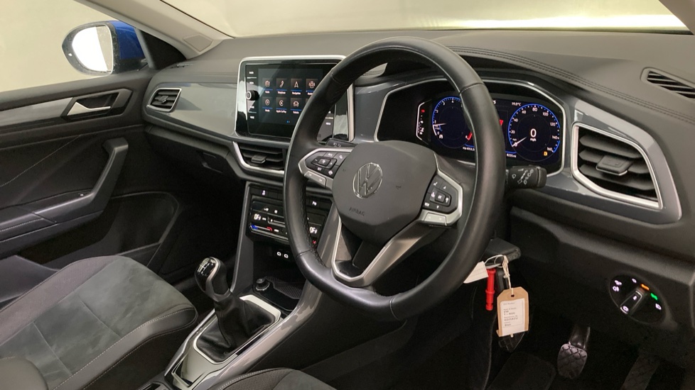 Volkswagen T-Roc 1.5 TSI Style 5dr Petrol Hatchback - Image 6