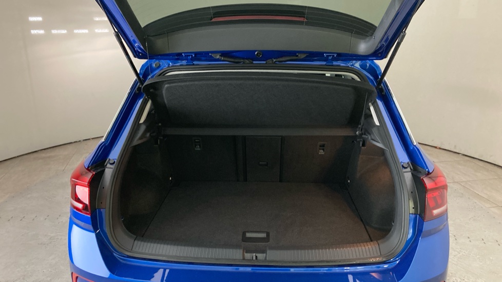 Volkswagen T-Roc 1.5 TSI Style 5dr Petrol Hatchback - Image 20