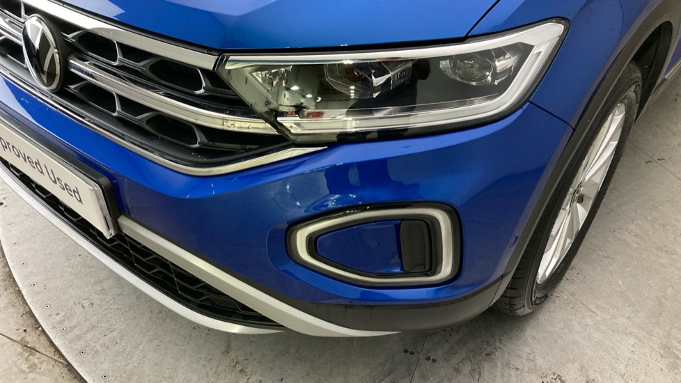 Volkswagen T-Roc 1.5 TSI Style 5dr Petrol Hatchback - Image 22
