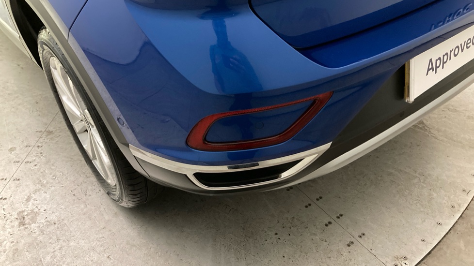 Volkswagen T-Roc 1.5 TSI Style 5dr Petrol Hatchback - Image 26
