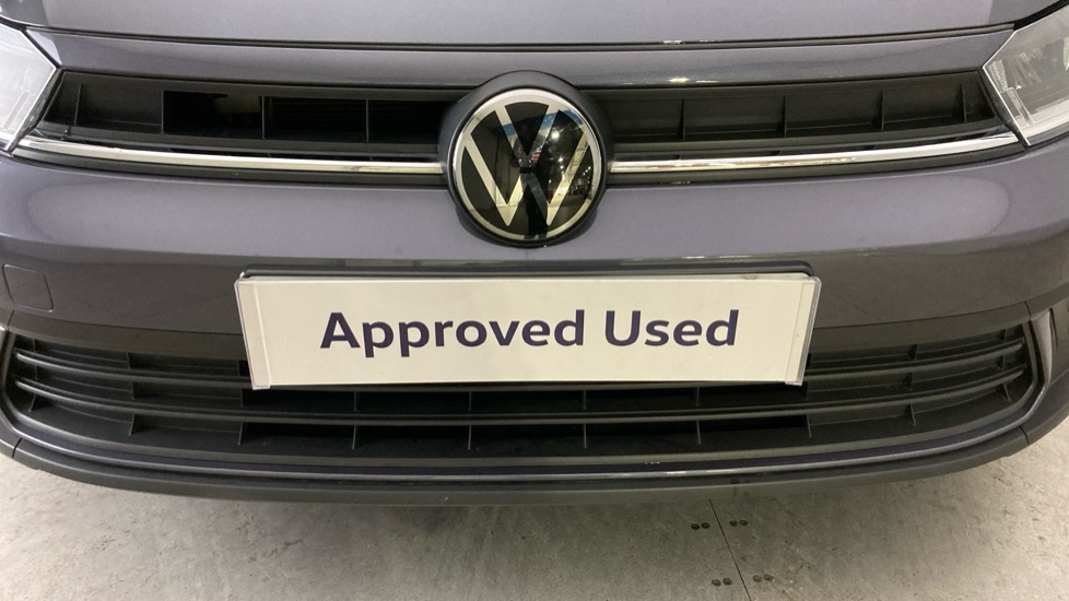 Volkswagen Polo 1.0 TSI Match 5dr Petrol Hatchback - Image 23