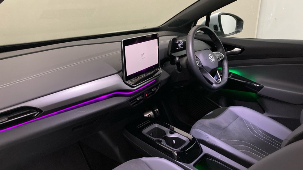 Volkswagen ID.4 210kW Match Pro 77kWh 5dr Auto Electric Estate - Image 2